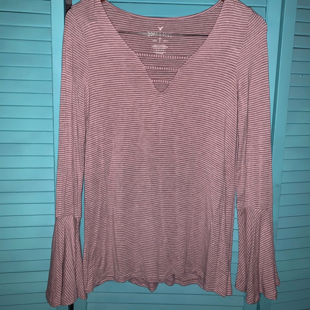 American Eagle shirt size small